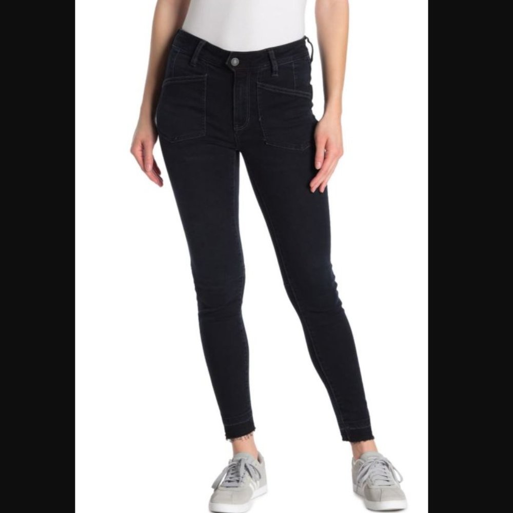 Free People Ivy Mid Rise Released Hem Skinny‎ Jeans